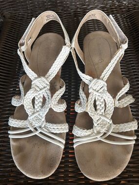 Women’s Baretraps White Braided Strap Sandals
